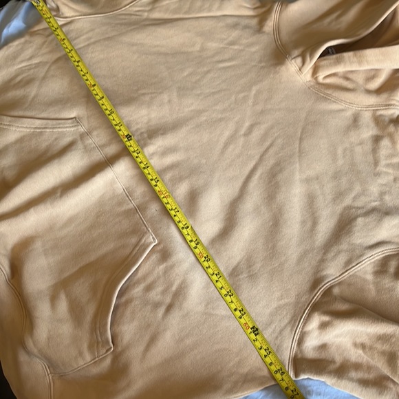 NWT WeWoreWhat Active Classic Sweatshirt Tan M - Picture 7 of 10